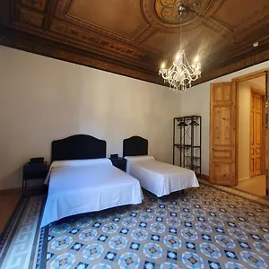 2* Πανσιόν Lausanne
