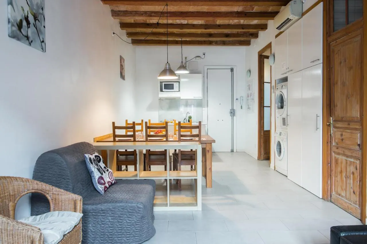 Mooeve Sant Antoni Apartment Barcelona Spain